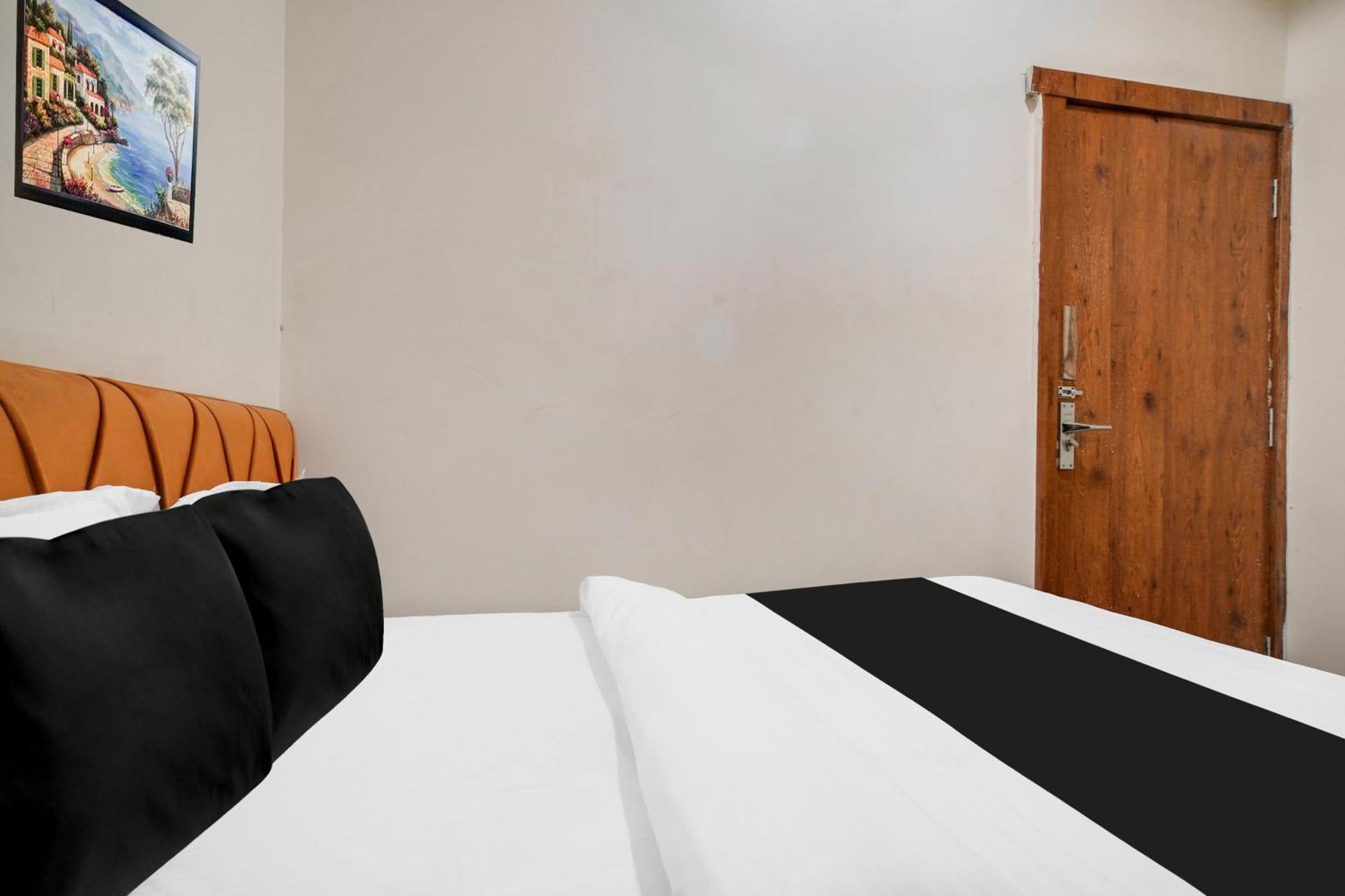 Hotel O Ujjain Near Hari Fatak المظهر الخارجي الصورة