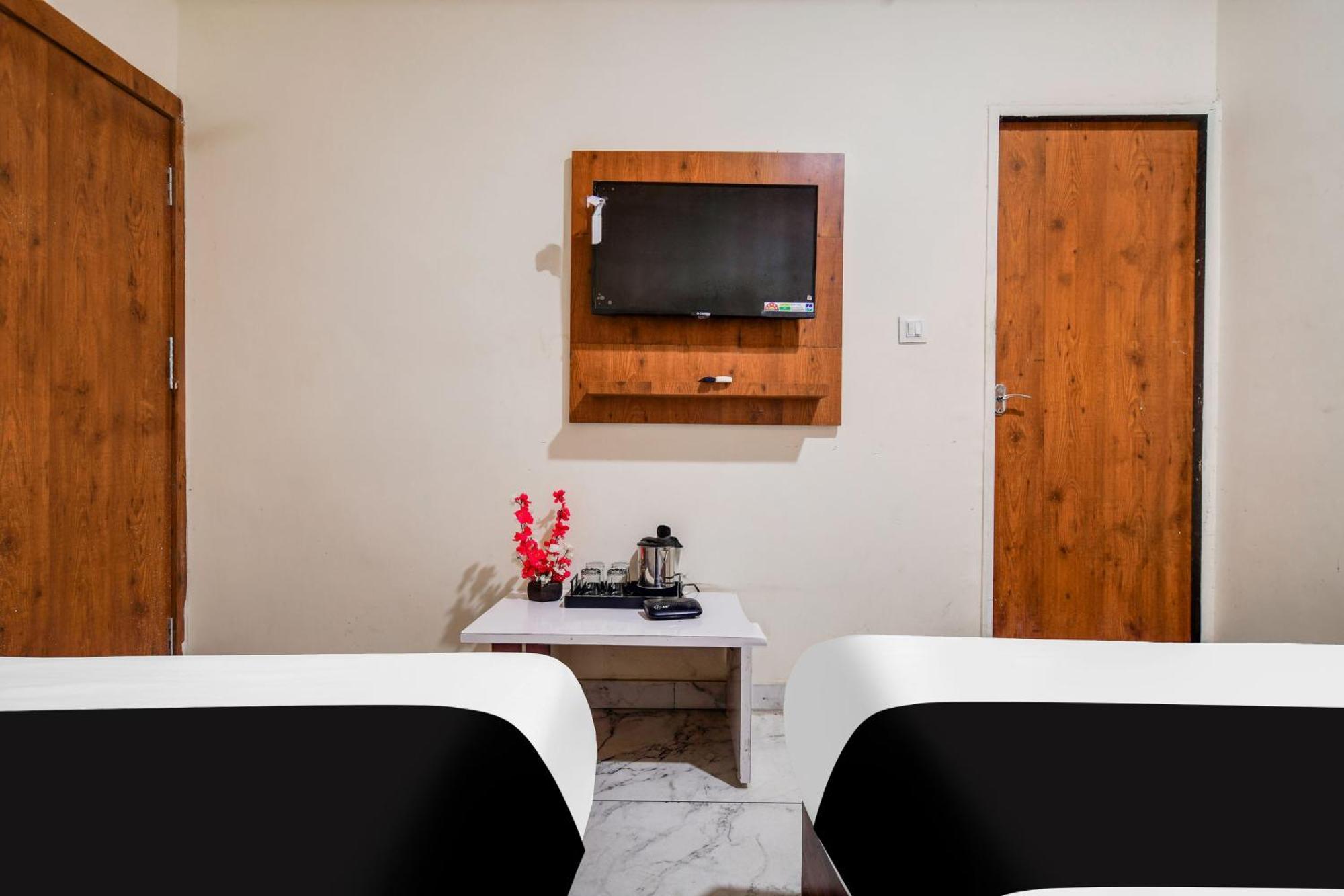 Hotel O Ujjain Near Hari Fatak المظهر الخارجي الصورة